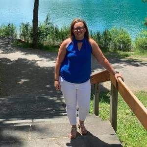 Meet your Posher, Abby